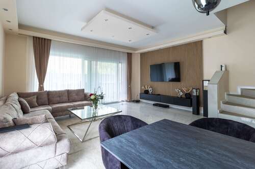 Foto - Haus zum Kaufen in Berlin 1.499.950,00 € 238 m²