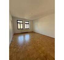 Wohnung zum Mieten in Chemnitz 305,35 € 61.07 m²
