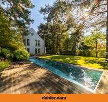 Haus zum Kaufen in Kleinmachnow 2.540.000,00 € 285 m²