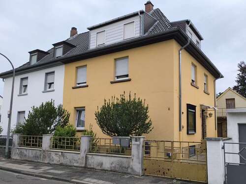 Foto - Wohnung zum Mieten in Ludwigshafen am Rhein 450,00 € 46 m²