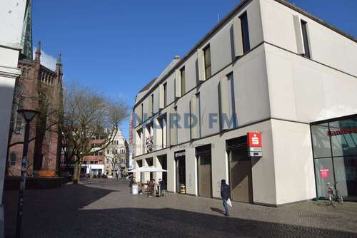 Foto - Einzelhandel in Oldenburg 2.325,00 € 155 m²