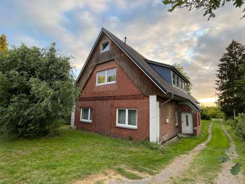 Foto - Haus zum Kaufen in Hamburg 395.000,00 € 211.53 m²