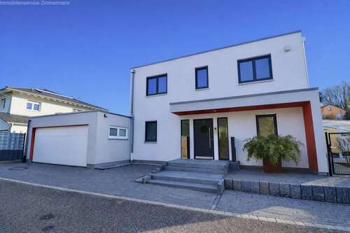 Foto - Haus zum Kaufen in Baden-Baden 980.000,00 € 161.19 m²