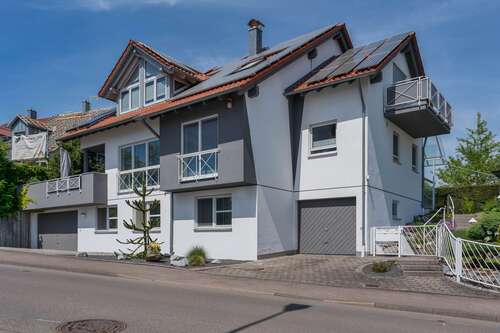 Foto - Haus zum Kaufen in Elchingen Oberelchingen 849.000,00 € 272.03 m²