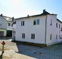 Haus zum Kaufen in Vilshofen an der Donau - Pleinting 315.000,00 € 210 m²