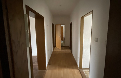 Foto - Wohnung zum Kaufen in Wilhelmshaven 65.000,00 € 71.71 m²