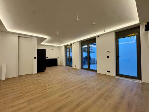 Foto - Wohnung zum Mieten in Düsseldorf 1.475,00 € 60.15 m²