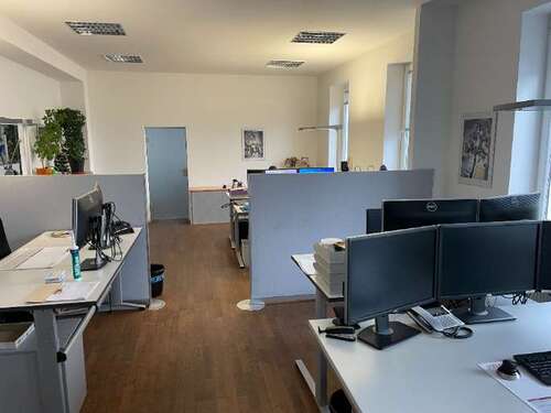 Foto - Büro in Jena 1.894,00 € 110 m² - 1.894,00&nbsp;EUR Kaltmiete, ca.&nbsp; 110,00&nbsp;m&sup2;