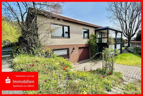 Foto - Haus zum Kaufen in Groß Grönau 298.000,00 € 177 m²
