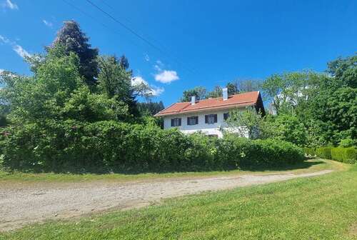 Foto - Haus zum Kaufen in Bernau am Chiemsee 790.000,00 € 140 m²