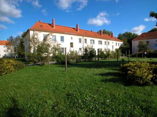 Foto - Wohnung zum Mieten in Braunsbedra 298,00 € 49.5 m²