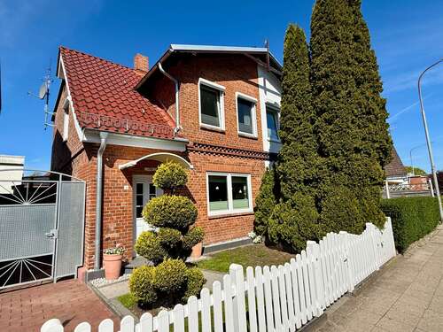Foto - Haus zum Kaufen in Lübeck 380.000,00 € 73 m²