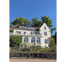 Haus zum Kaufen in Bad Karlshafen 700.000,00 € 800 m²