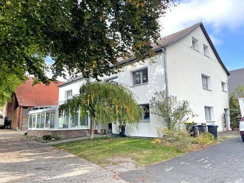 Foto - Haus zum Kaufen in Barsinghausen 525.000,00 € 349 m²