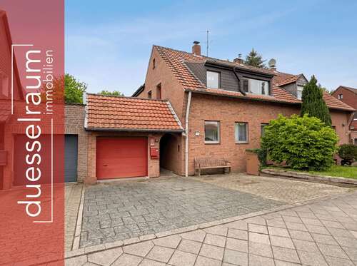 Foto - Haus zum Kaufen in Düsseldorf 650.000,00 € 162.7 m²