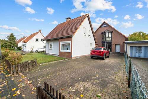 Foto - Haus zum Kaufen in Hambühren 419.000,00 € 227 m²