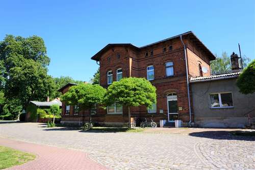 Foto - Haus zum Kaufen in Wolmirsleben 59.000,00 € 222.2 m²