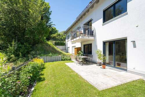 Foto - Haus zum Kaufen in Buch 875.000,00 € 212 m²