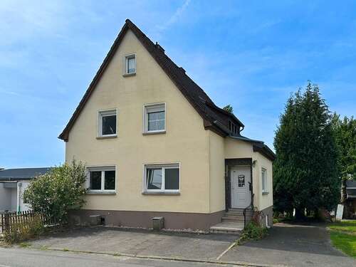 Foto - Haus zum Kaufen in Weyerbusch 267.000,00 € 115 m²