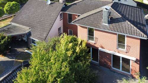 Foto - Haus zum Kaufen in Hambühren 349.000,00 € 230 m²