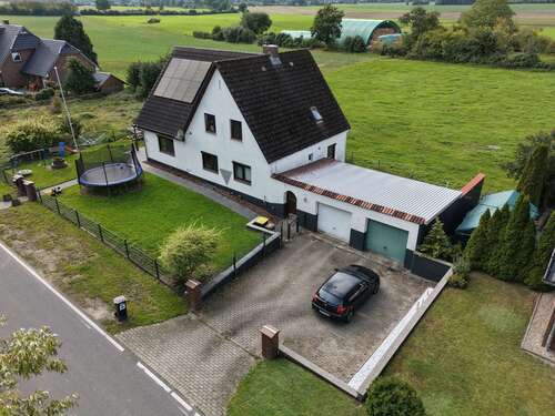 Foto - Haus zum Kaufen in Schretstaken 289.000,00 € 189 m²