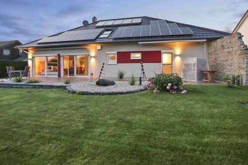Foto - Haus zum Kaufen in Zusmarshausen 890.000,00 € 253 m²