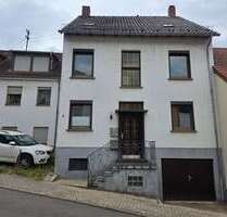 Haus zum Kaufen in Saarbrücken 169.000,00 € 150 m²
