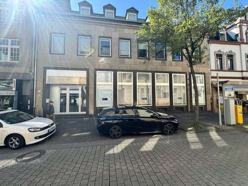 Foto - Büro in Andernach 2.920,50 € 324.5 m²
