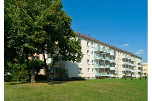 Foto - Wohnung zum Mieten in Plauen 258,47 € 47.08 m²