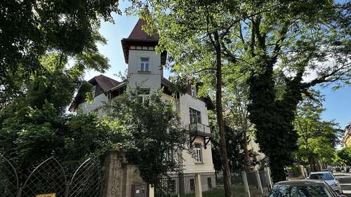 Foto - Haus zum Mieten in Markkleeberg 3.950,00 € 307 m²