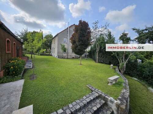 Foto - Haus zum Kaufen in Rüdersdorf 1.499.000,00 € 580 m²