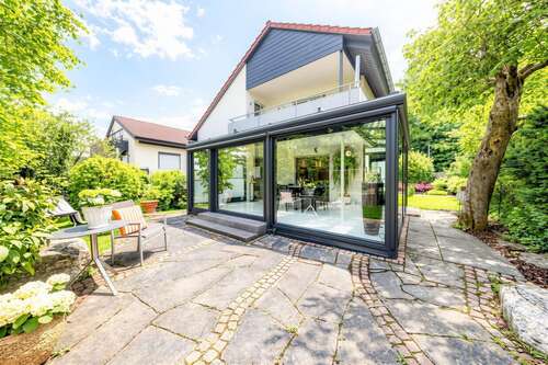 Foto - Haus zum Kaufen in Böblingen 949.000,00 € 206 m²