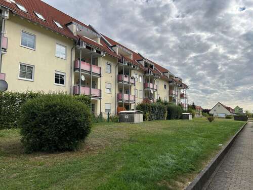Foto - Wohnung zum Kaufen in Schkopau OT Ermlitz 135.000,00 € 64.81 m²