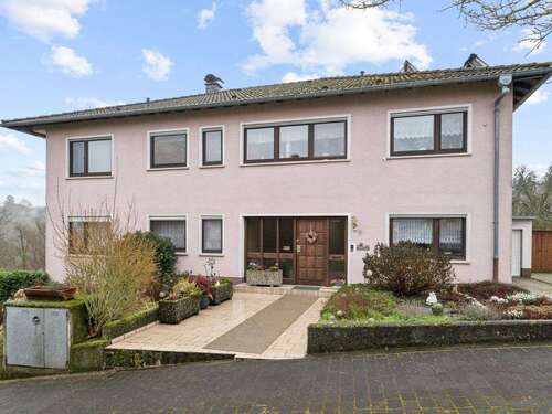 Foto - Haus zum Kaufen in Kastel-Staadt 516.000,00 € 287.93 m²