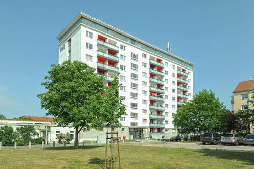 Foto - Wohnung zum Mieten in Halle 501,71 € 59 m²