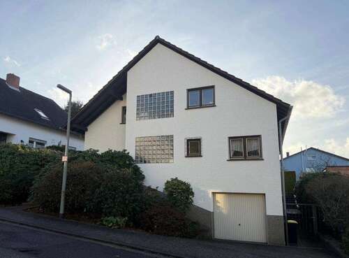 Foto - Haus zum Kaufen in Püttlingen Köllerbach 300.000,00 € 212 m²