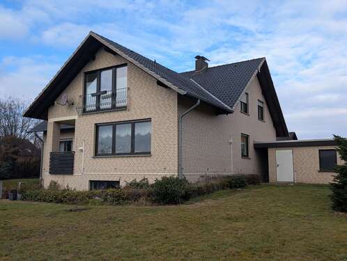 Foto - Haus zum Kaufen in Petershagen 360.000,00 € 246 m²