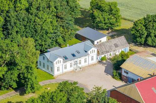 Foto - Haus zum Kaufen in Ladelund 475.000,00 € 480 m²