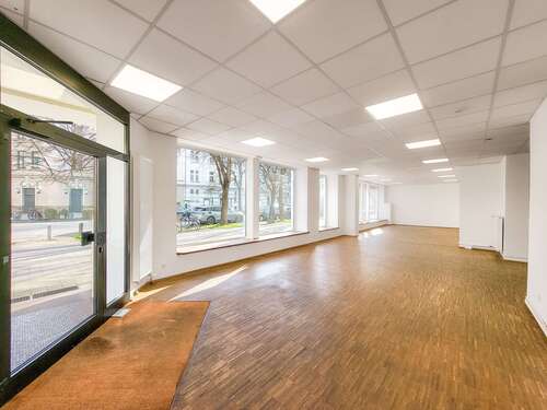 Foto - Einzelhandel in Hannover 1.946,00 € 156 m²