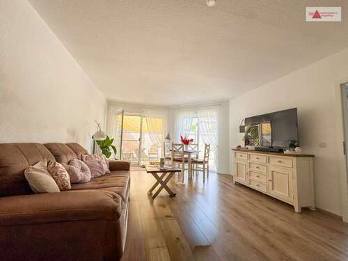 Foto - Wohnung zum Kaufen in Lauter-Bernsbach 120.000,00 € 66.67 m²