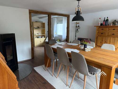 Foto - Haus zum Kaufen in Bad Berleburg 185.000,00 € 106 m²