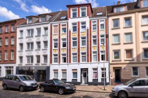 Foto - Haus zum Kaufen in Kiel 1.198.000,00 € 484.38 m²