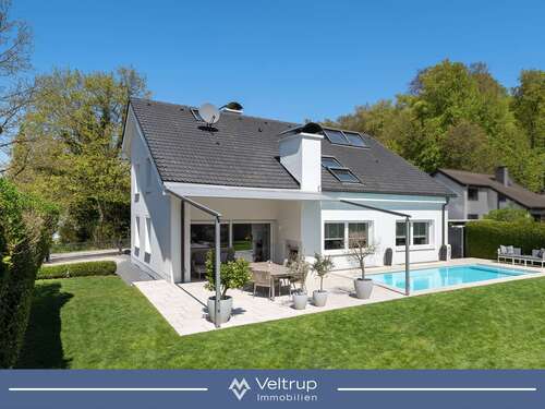 Foto - Haus zum Kaufen in Weßling 2.475.000,00 € 247 m²