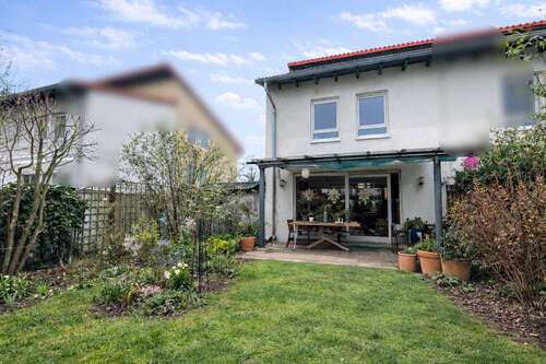 Foto - Haus zum Kaufen in Frankfurt am Main 935.000,00 € 122.98 m²