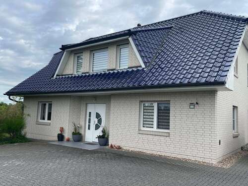 Foto - Haus zum Kaufen in SchwedtOder 598.000,00 € 220 m²