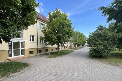Foto - Wohnung zum Mieten in Borna 475,00 € 72.66 m²