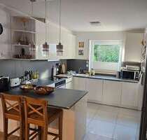 Haus zum Mieten in Emmering 2.500,00 € 144 m²