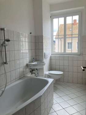 Foto - Wohnung zum Mieten in Dessau-Roßlau 358,00 € 64.93 m²
