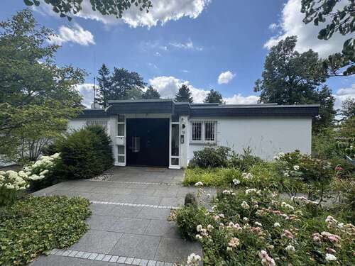 Foto - Haus zum Kaufen in Schlangenbad 670.000,00 € 238.02 m²