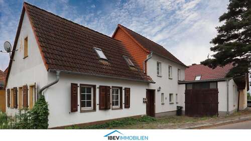 Foto - Haus zum Kaufen in Rötha 125.000,00 € 115 m²